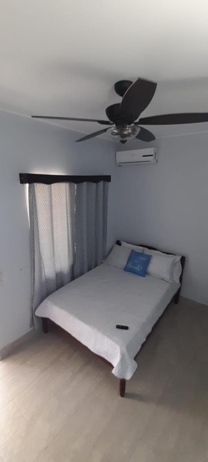 Serenade Hotel Placencia Εξωτερικό φωτογραφία