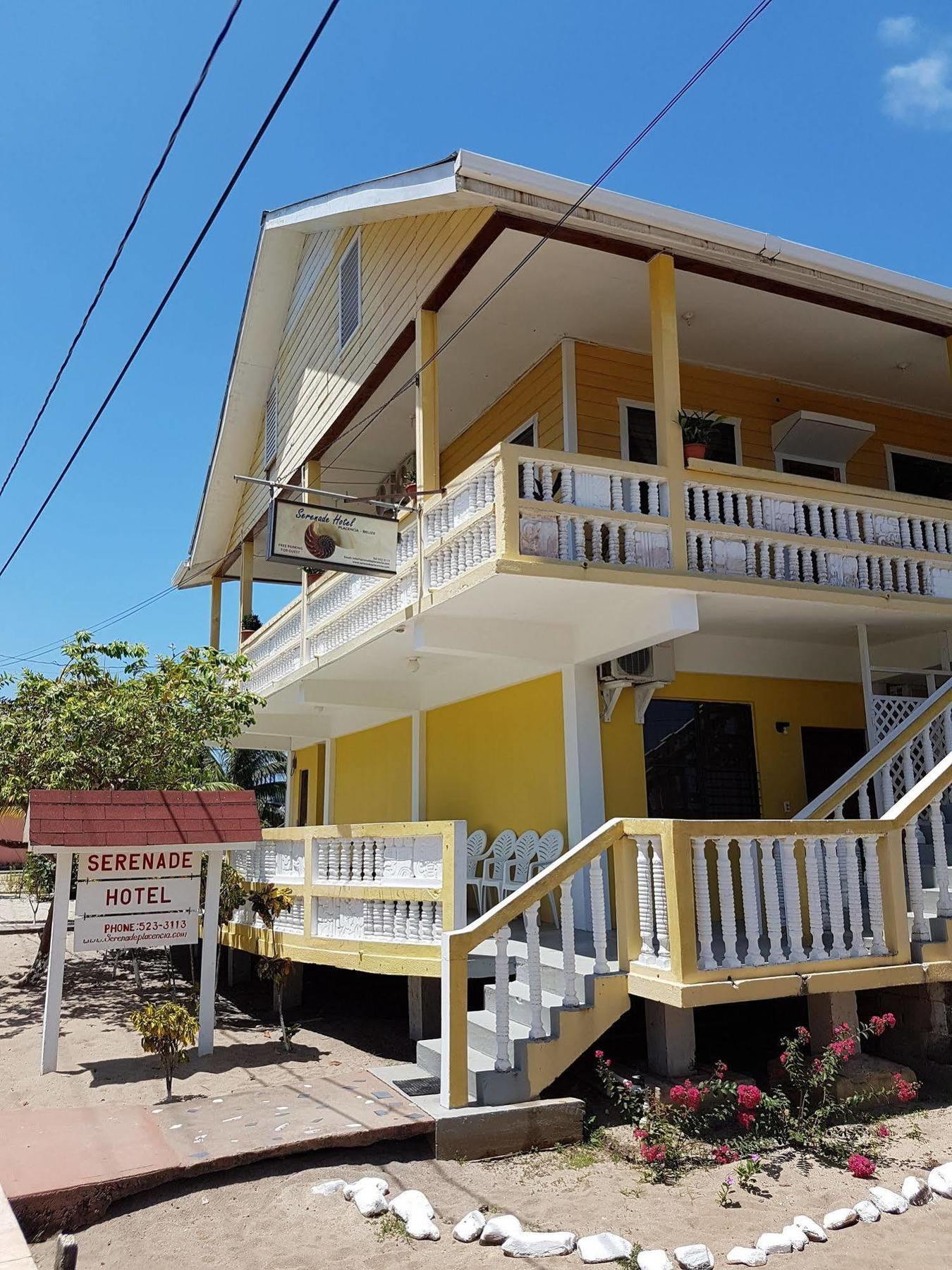 Serenade Hotel Placencia Εξωτερικό φωτογραφία