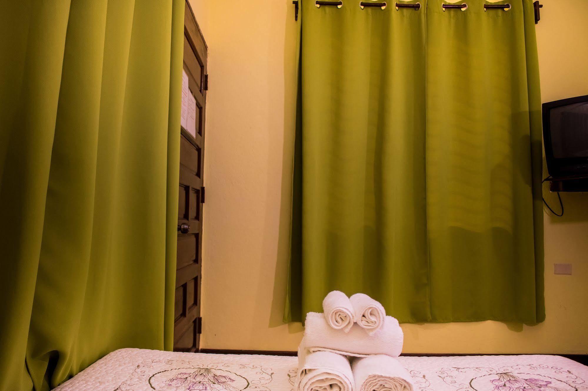 Serenade Hotel Placencia Εξωτερικό φωτογραφία