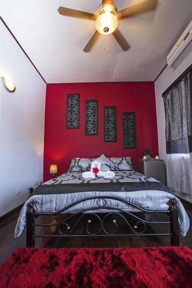Serenade Hotel Placencia Εξωτερικό φωτογραφία